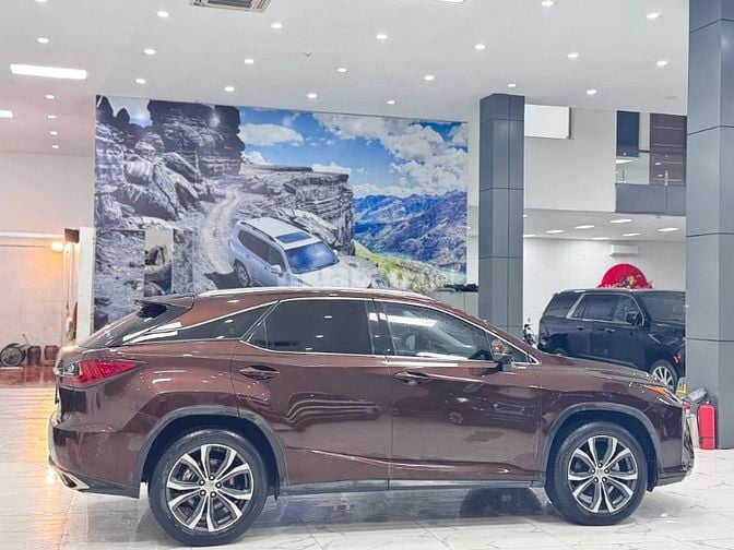 Bán Lexus  RX200T sản xuất 2016, 1 chủ, lăn bánh 5 vạn Km.
