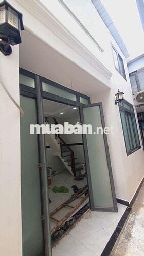 Bán nhà mới xách vali vào liền