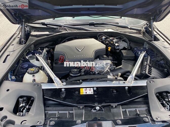 VinFast Lux A 2.0 Premium 2.0 AT 2021