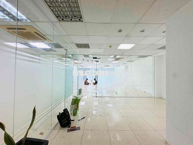 CHO THUÊ VĂN PHÒNG 120M - HOÀNG DIỆU QUẬN 4