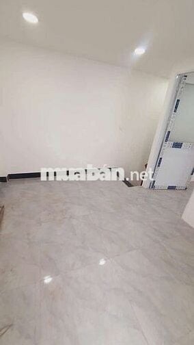 Bán nhà mới xách vali vào liền