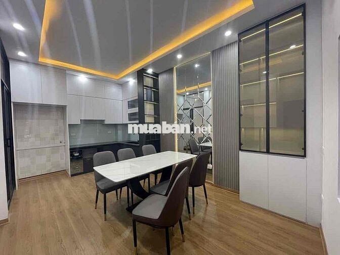 Nhà đẹp Khương Trung! Ngõ ba gác rộng, 30m ra ô tô, nhà dân xây. 7,9ty