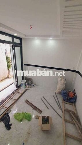 Bán nhà mới xách vali vào liền