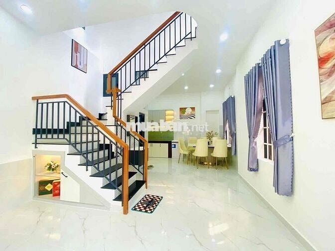 XE HƠI QUAY ĐẦU THOẢI MÁI NGAY NGUYỄN OANH GÒ VẤP