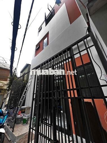 Nhà cách mặt tiền Quang trung 1 căn nhà , cách ngã 6 Gò vấp 500 mét.