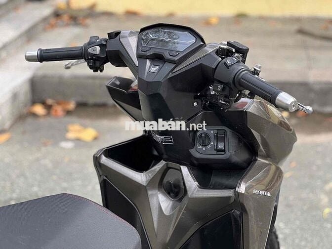 ❤️ Vario 150 đời 2022 bstp chính chủ hỗ trợ góp