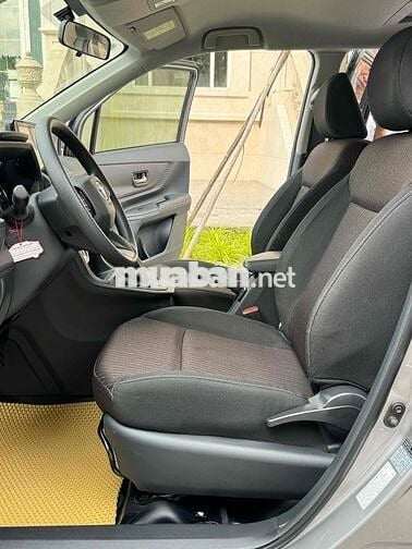 Toyota Avanza Premio 1.5AT 2023 sơn zin nguyên xe