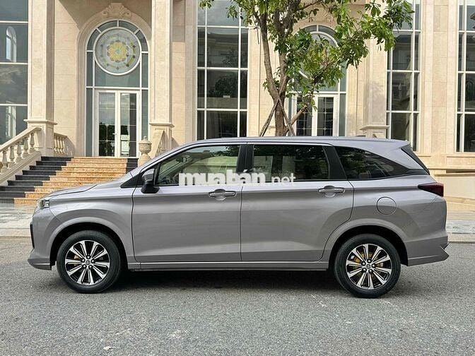 Toyota Avanza Premio 1.5AT 2023 sơn zin nguyên xe
