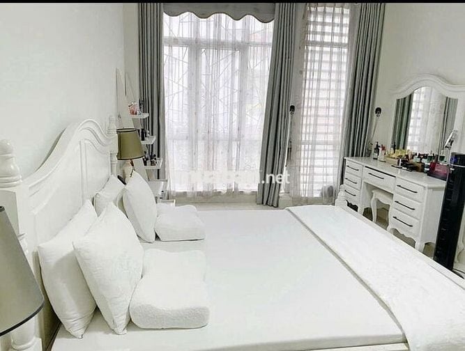 bán gấp nhà phố 5 tầng 3.5X15 tân mỹ quận 7 hẻm xe hơi giá tốt