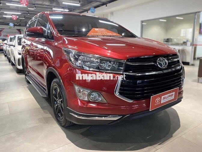 Toyota Innova 2018 Venturer odo 5.8v cực đẹp