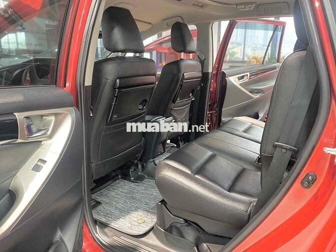 Toyota Innova 2018 Venturer odo 5.8v cực đẹp