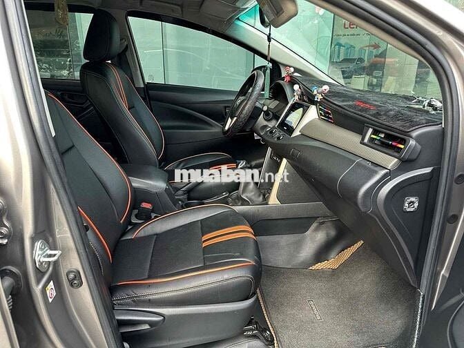 Toyota Innova 2020 2.0E - chuẩn 4.4v km siêu chất