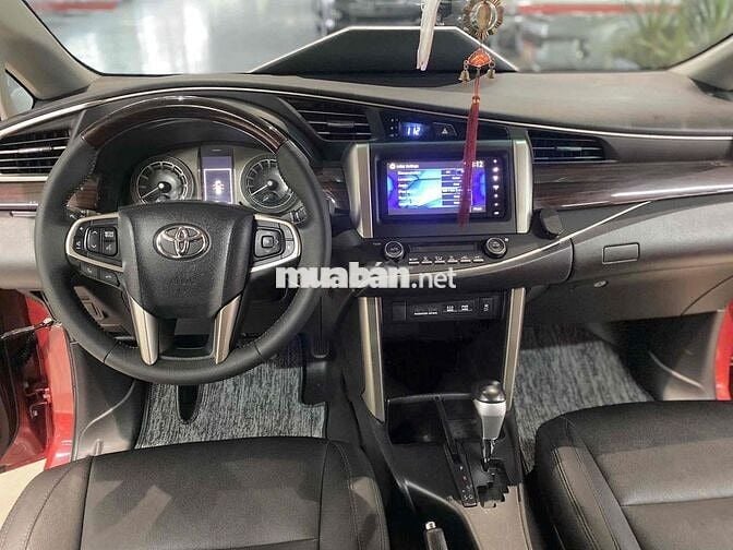 Toyota Innova 2018 Venturer odo 5.8v cực đẹp
