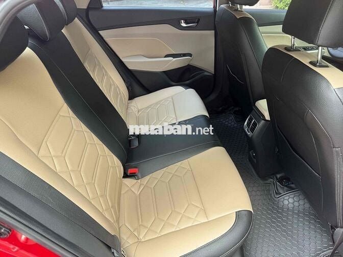 Hyundai Accent 2021 1.4 AT - 60000 km