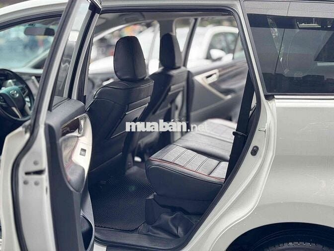 Toyota Innova 2022 G 2.0 AT - BH chính hãng