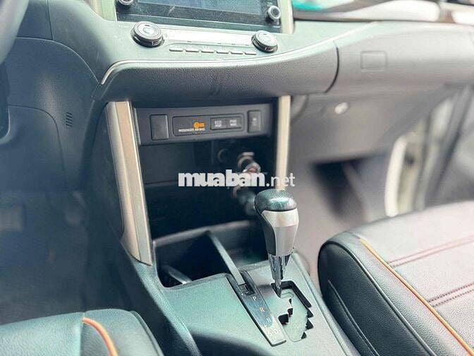 Toyota Innova 2022 G 2.0 AT - BH chính hãng