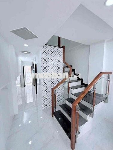 NHÀ MỚI 1/ - TRỊNH ĐÌNH THẢO - 34m2 - FULLNT - 1 LẦU 2PN - KẾ TÂN BÌNH
