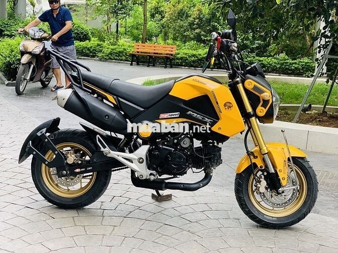 HONDA MSX 125  MÀU VANG CHÍNH CHỦ NGUYÊN ZIN 2020