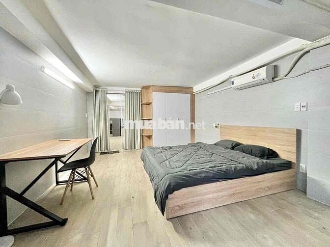 🔥 Căn Hộ 1 Phòng Ngủ 50m2 - Trung Tâm Quận 1 - Ban Công - Tách Bếp