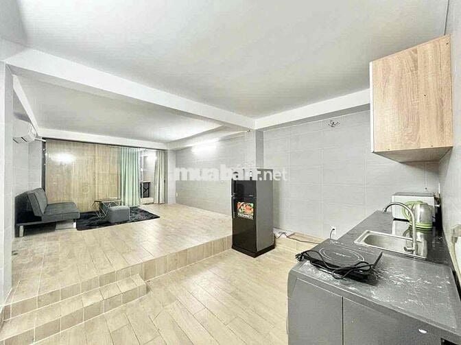 🔥 Căn Hộ 1 Phòng Ngủ 50m2 - Trung Tâm Quận 1 - Ban Công - Tách Bếp