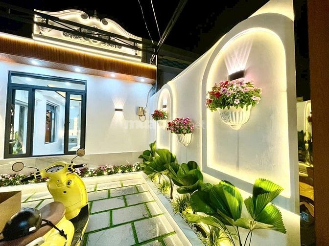 1 căn duy nhất Bán biệt thự vườn Huỳnh Tấn Phát, Nhà Bè, Dt 155m. 