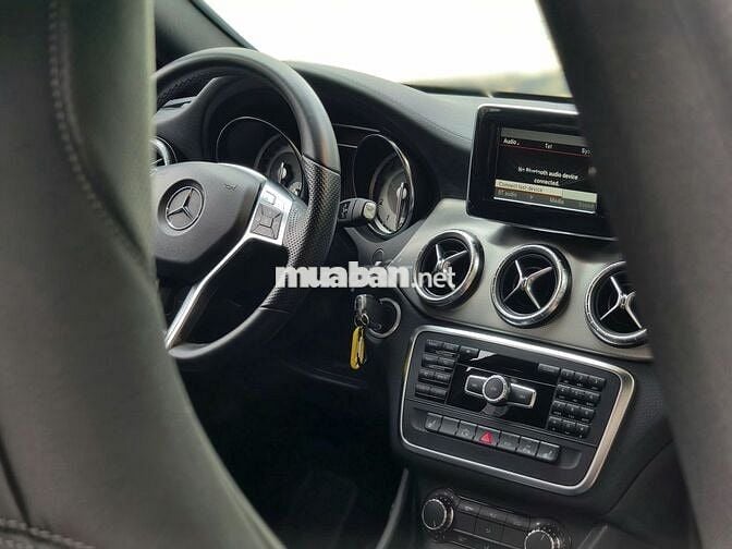 Mercedes Benz GLA Class 2014  - 12000 km