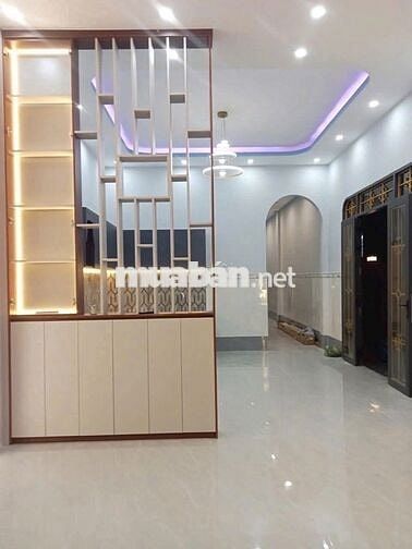 SACOMBANK THANH LÝ PHÁT MÃI , NHÀ Q8 , PHƯỜNG 7 .