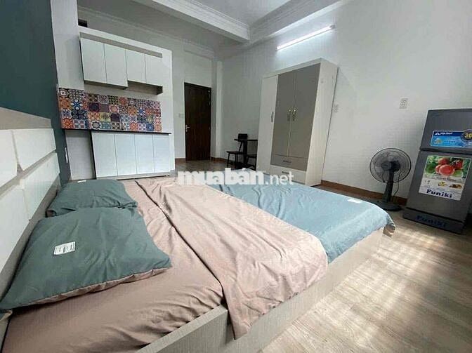CHO THUÊ PHÒNG STUDIO FULL NT GẦN ĐH VĂN LANG, HUTECH,GTVT, UEF