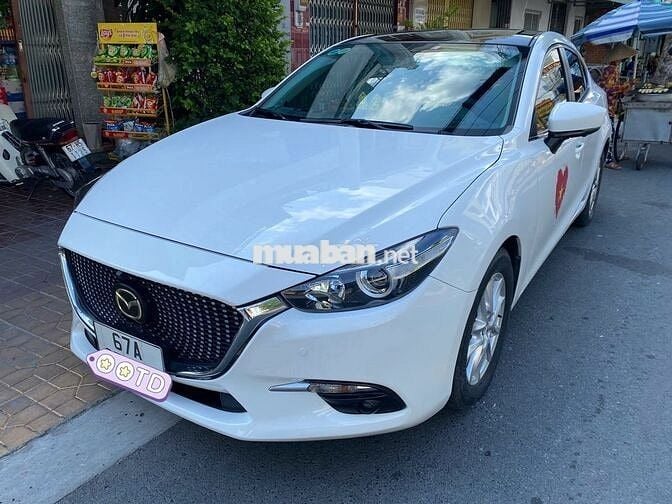 Mazda 3 2017 1.5 AT Sedan - 600000 km