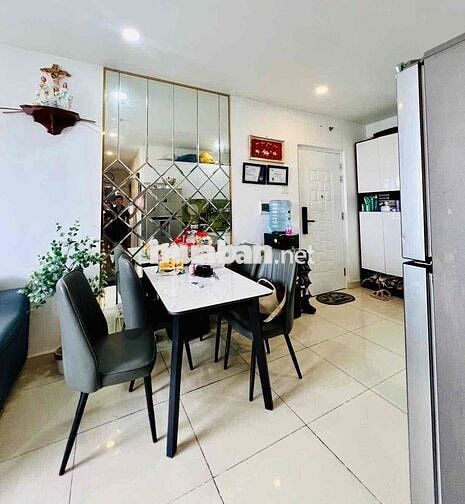 Cần bán Căn 3 Phòng ngủ có đủ nội thất. LH xem nhà !