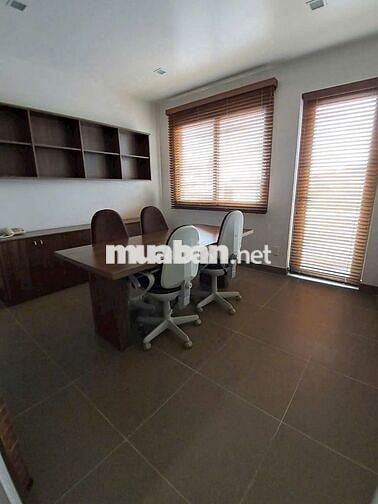 CHo thuê Văn Phòng Ung Văn Khiêm dt 90m2