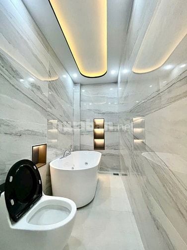 1 căn duy nhất Bán biệt thự vườn Huỳnh Tấn Phát, Nhà Bè, Dt 155m. 