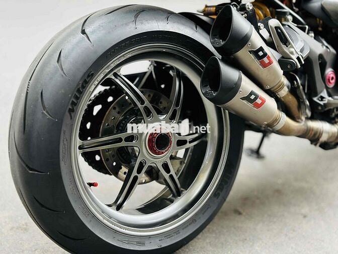 Ducati Monster 821 Hàng Sưu Tầm