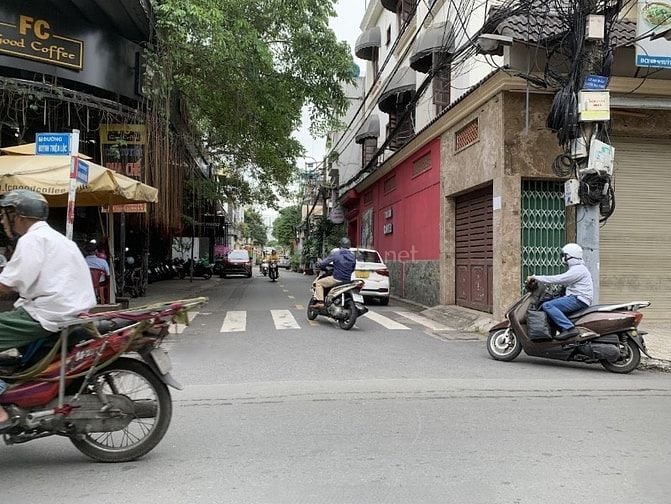 Nhà MT 42 Huỳnh Thiện Lộc 8.5x18m đúc 4 tầng vị trí kinh doanh đắc địa