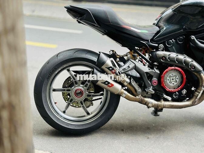 Ducati Monster 821 Hàng Sưu Tầm
