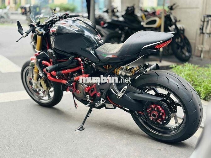 Ducati Monster 821 Hàng Sưu Tầm
