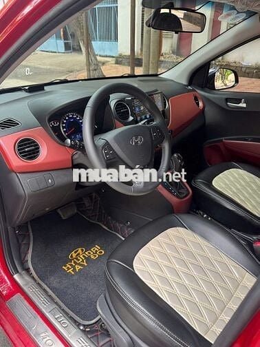 Hyundai Grand i10 2018 AT Hatchback - Số tự động