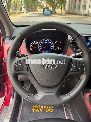 Hyundai Grand i10 2018 AT Hatchback - Số tự động