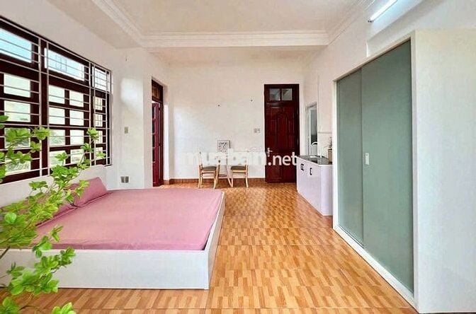 CHÍNH CHỦ STUDIO BANCOL DIỆN TÍCH CỰC RỘNG, THÍCH HỢP SINH VIÊN Ở NHÓM