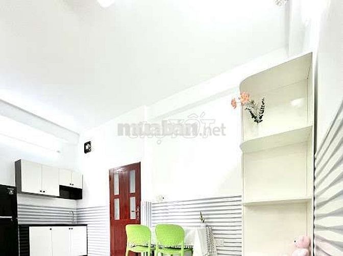 Siêu Hot Studio Balcon - Ngay CMT8 Quận 10 - Full Nội Thất - nhà mới