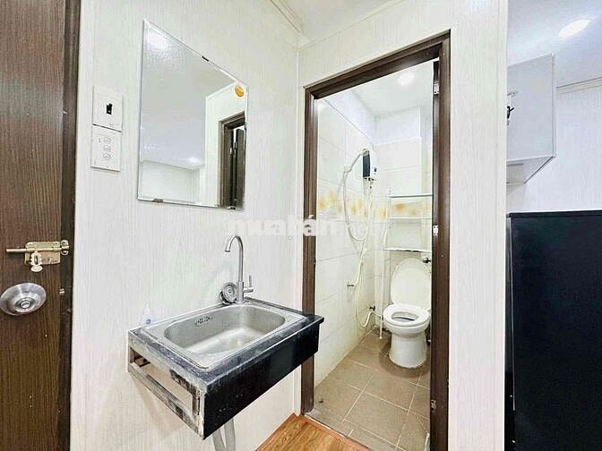 Phòng cho thuê Q10 Đồng Nai 30m2 gần ĐH Kinh Tế UEH - ĐH Y Khoa PNT