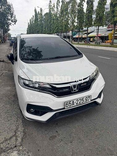 Honda Jazz 2019 1.5 RS - 99000 km