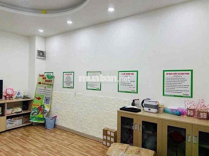 Nhà Mặt tiền Nguyễn Văn Đậu, Bình Thạnh (Ngang 4,5m, 3 lầu 5PN)