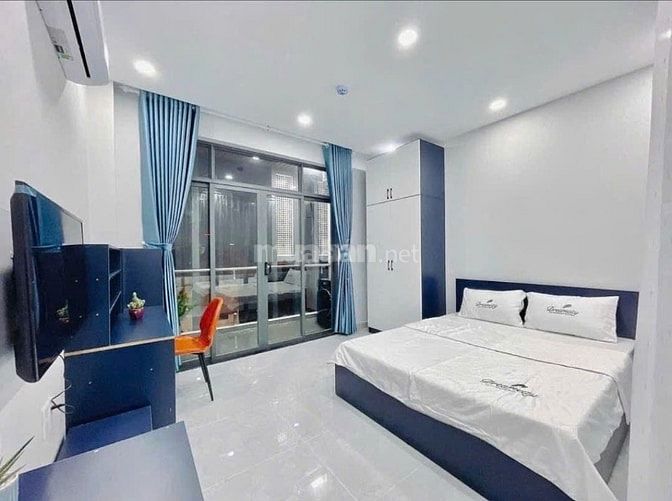 Bán tòa nhà 6 tầng Lý Chính Thắng, 101,8m², doanh thu cao, vị trí đẹp