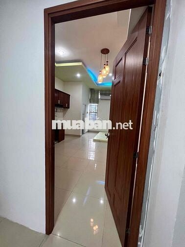 Chính chủ cho thuê phòng có bếp rộng y hình