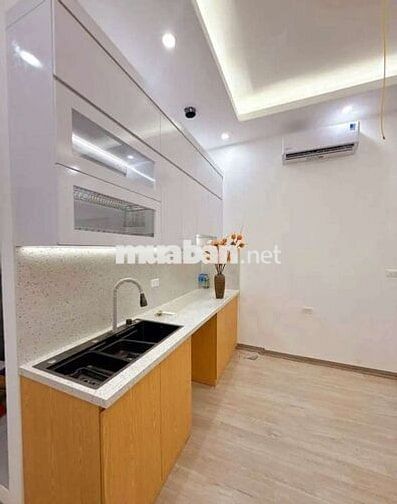 CHÍNH CHỦ BÁN NHÀ TẬP THỂ LÁNG TRUNG, VŨ NGỌC PHAN, 60M, 2PN, NHÀ ĐẸP