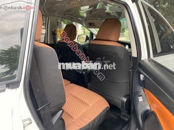 Toyota Innova 2.0E 2019