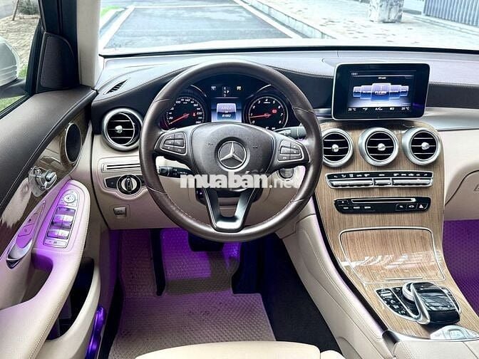 Mercedes GLC250 4Matic SX 2016 full bảo dưỡng