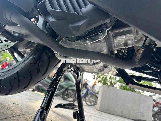 SH 125 ABS 2025 xám xi măng chạy 500km- Mới Keng