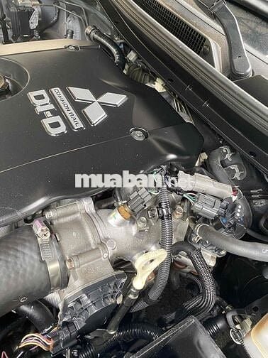 Mitsubishi Triton 2016 4x2 AT - 63000 km